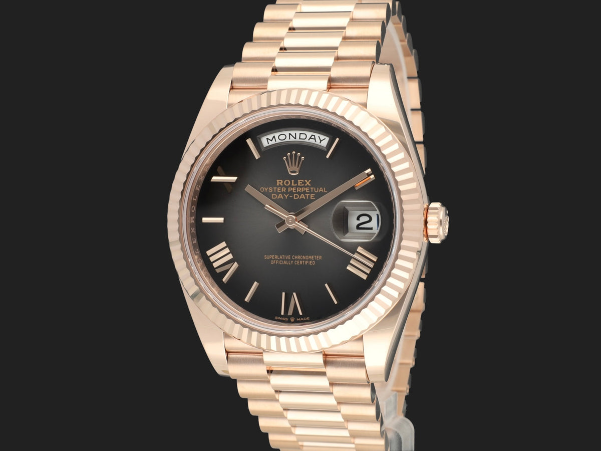 Rolex Day-Date 40 Everose Grey Ombré Roman Dial 228235  228235 (1)