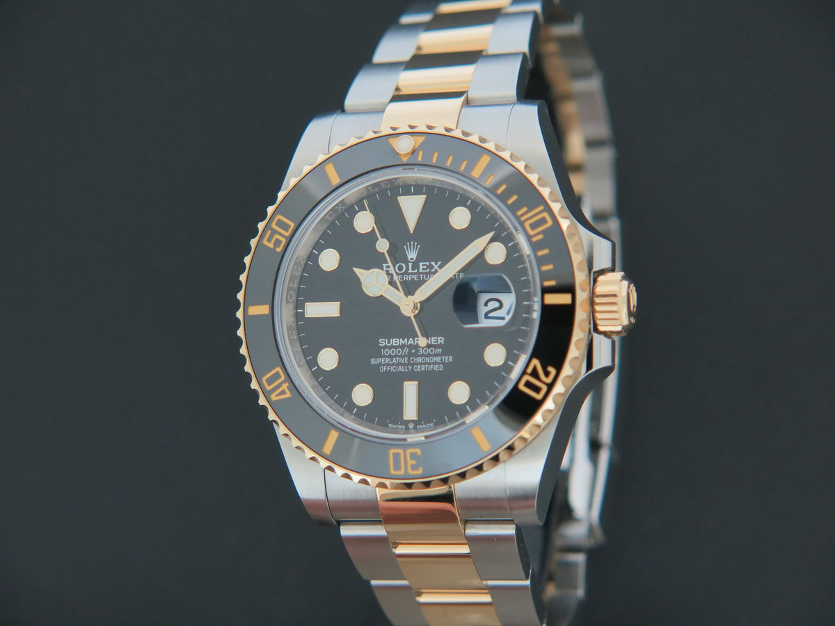 Rolex Submariner Gold/Steel 126613LN (1)