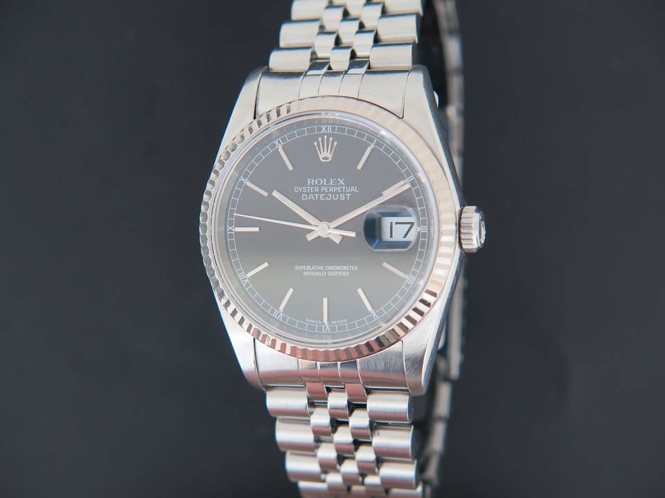 Rolex Datejust  Black Dial 16234   (1)