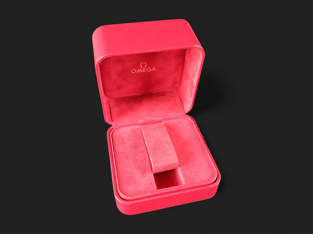 Omega Vintage Box