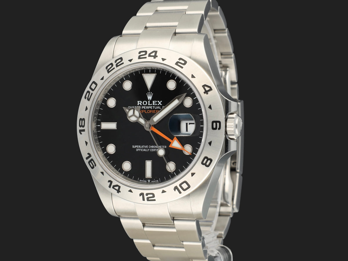 Rolex Explorer II Black Dial 226570  (1)
