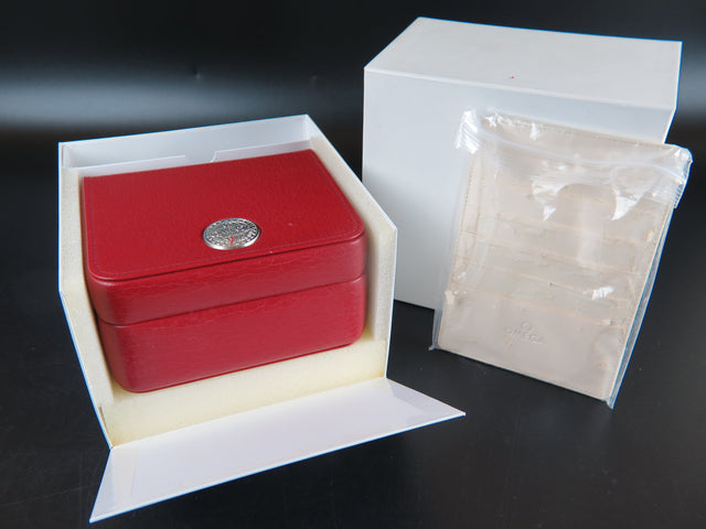 Omega Box Set with card holder