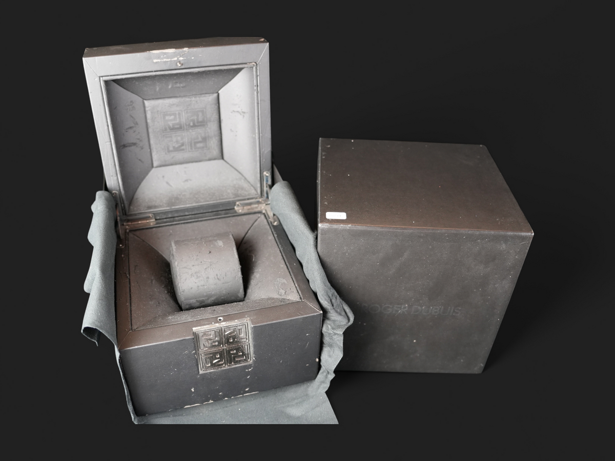 Roger Dubuis Box set   (1)
