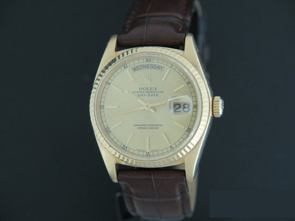 Rolex Day-Date Yellow Gold 18038  (1)