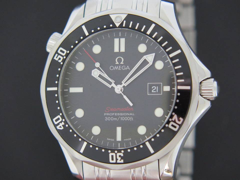 Omega Seamaster 300M Quartz (1)
