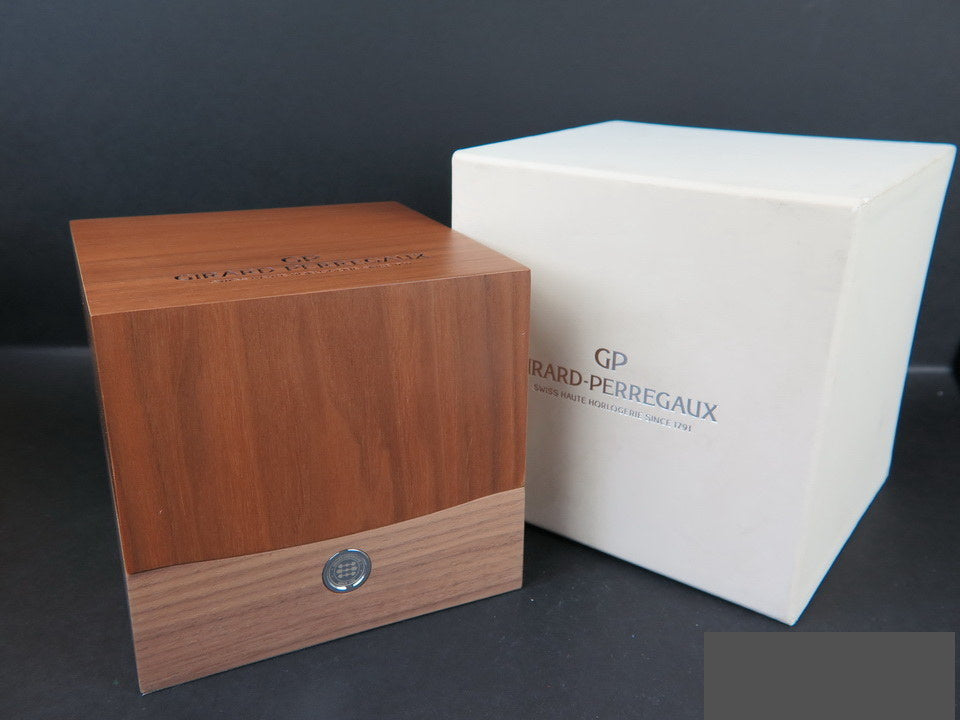 Girard-Perregaux Luxury Box set  (1)