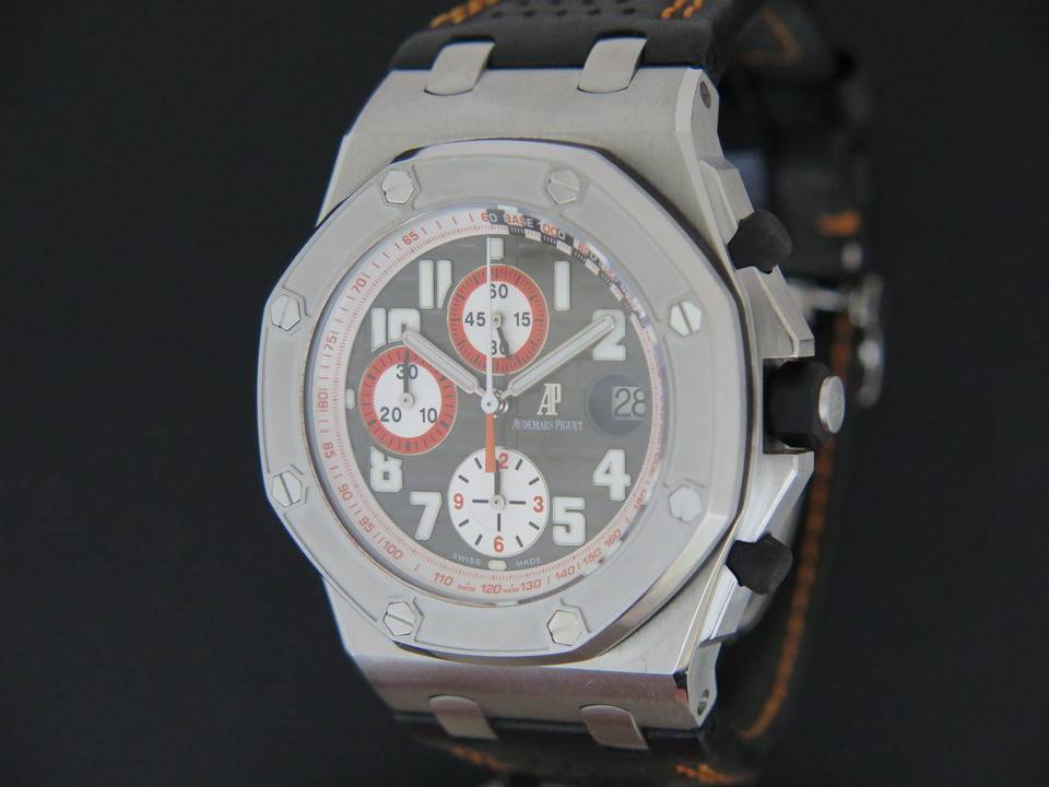 Audemars Piguet Royal Oak Offshore Gentleman Driver Tour Auto (1)