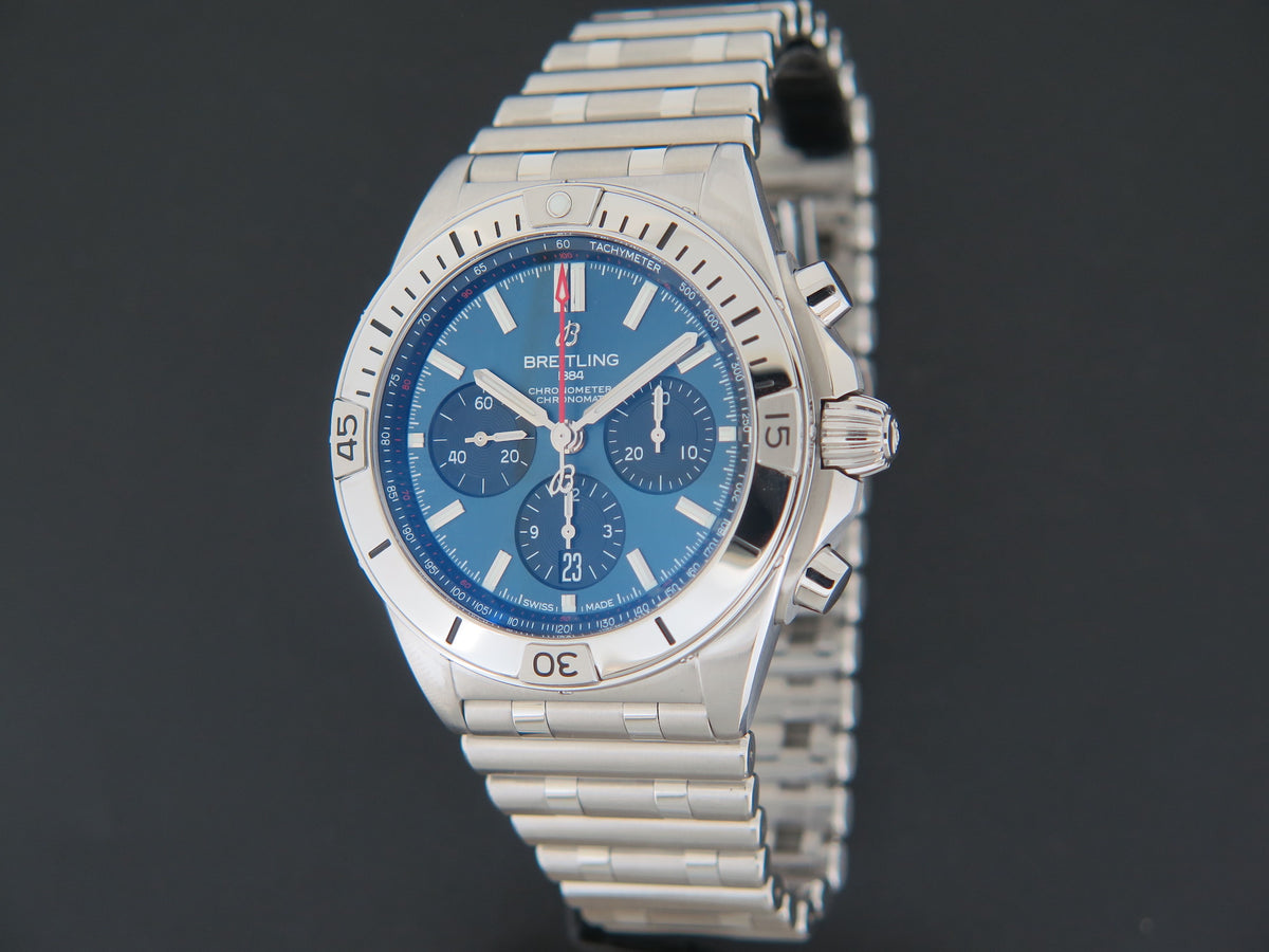 Breitling Chronomat B01 42 Blue Dial AB0134 NEW (1)