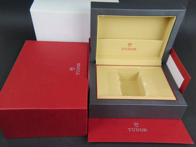 Tudor Box Set