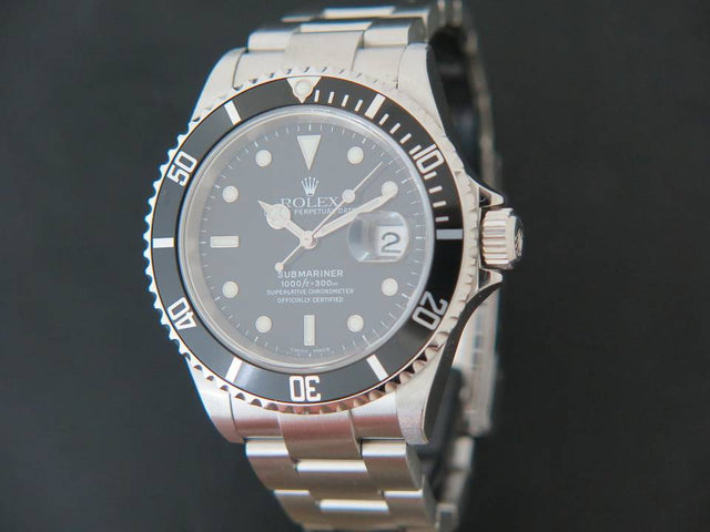 Rolex Submariner Date