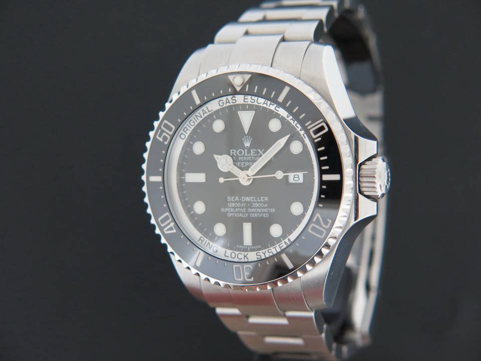 Rolex Oyster Perpetual Deepsea Sea-dweller (1)