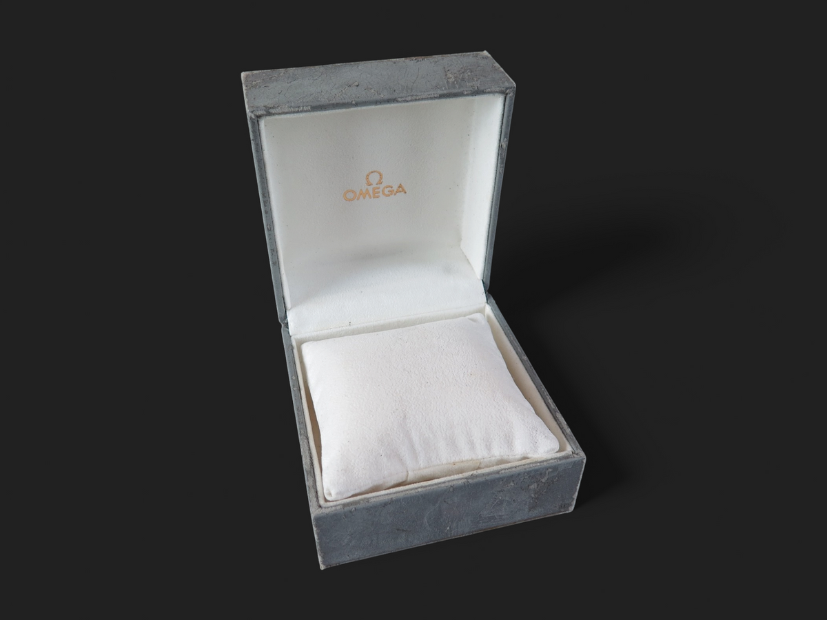 Omega Box  (1)