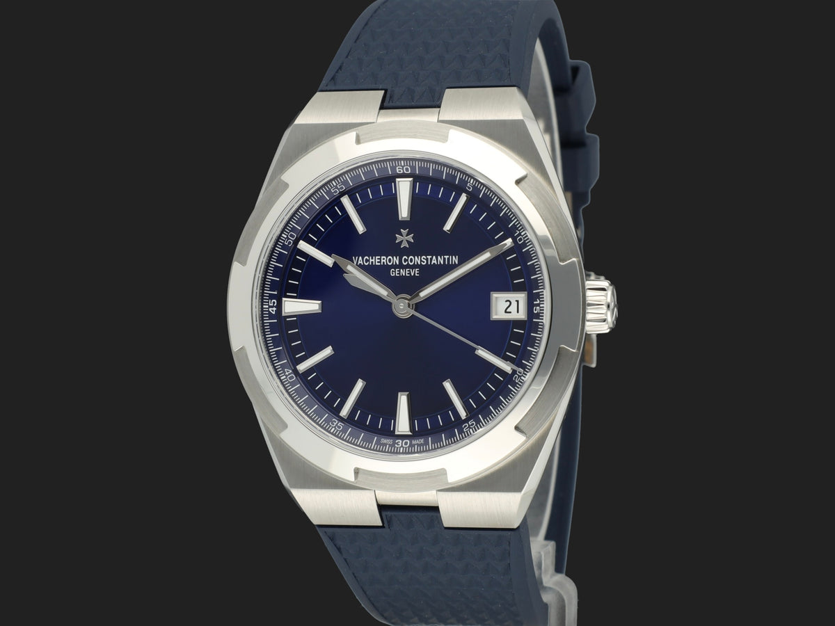 Vacheron Constantin Overseas Self-Winding Blue Dial 4520V NEW 4520V/210A-B128 (1)