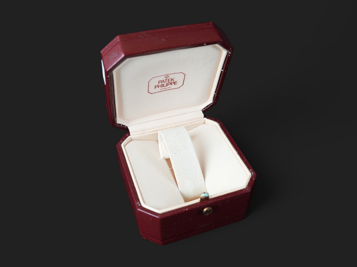 Patek Philippe Vintage Box   (1)