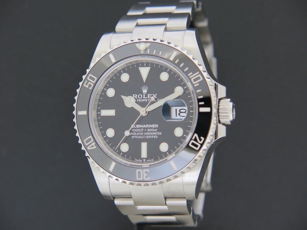 Rolex Submariner Date 126610LN (1)
