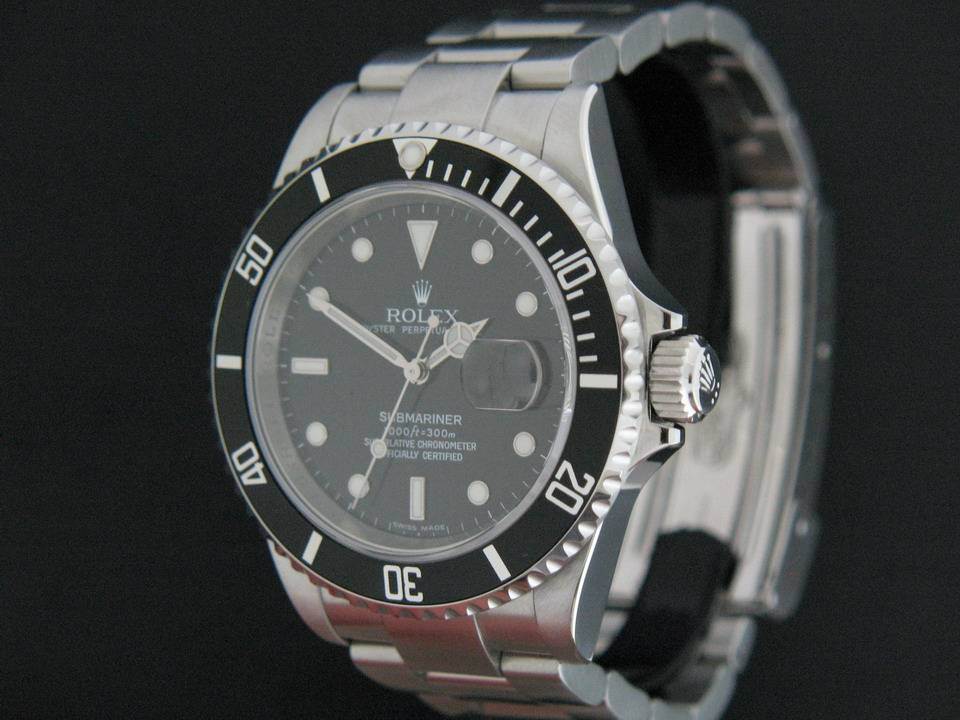 Rolex Oyster Perpetual Submariner Date (1)