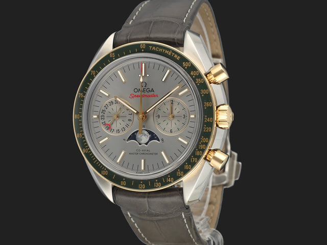 Omega Speedmaster Moonphase Co-Axial Master Chronometer 44.25MM Gold/Steel 304.23.44.52.06.001 30423445206001