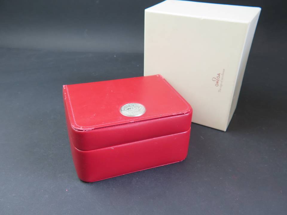 Omega Box (1)