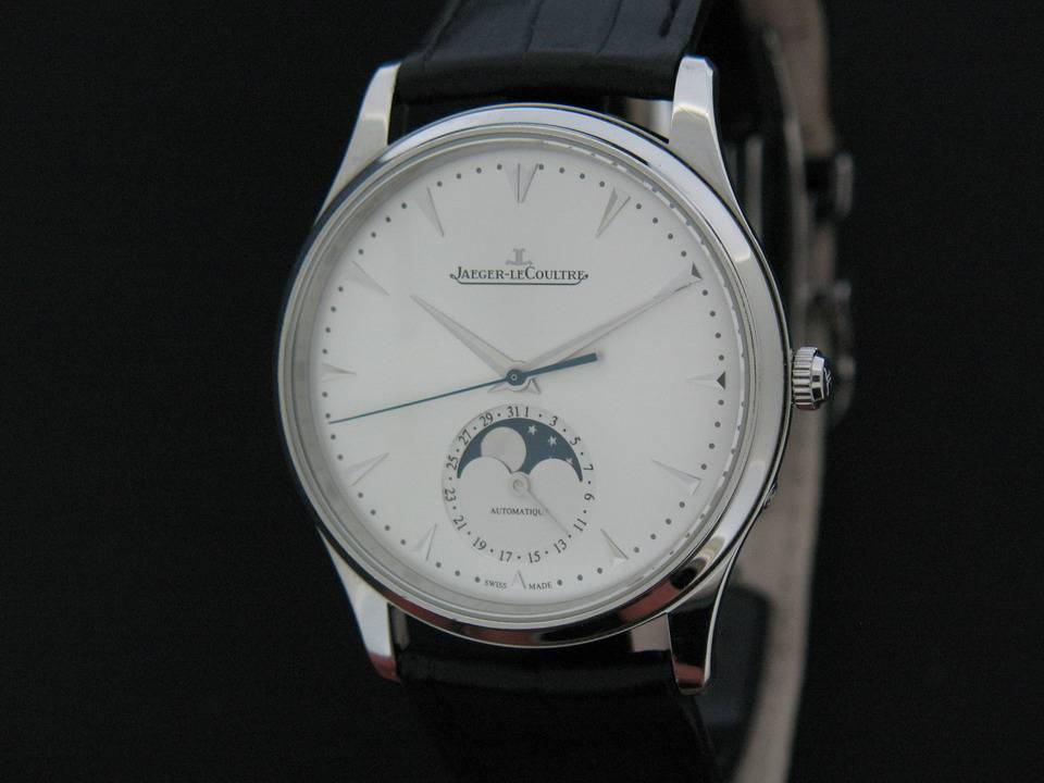 Jaeger-LeCoultre Master Ultra Thin Moon (1)