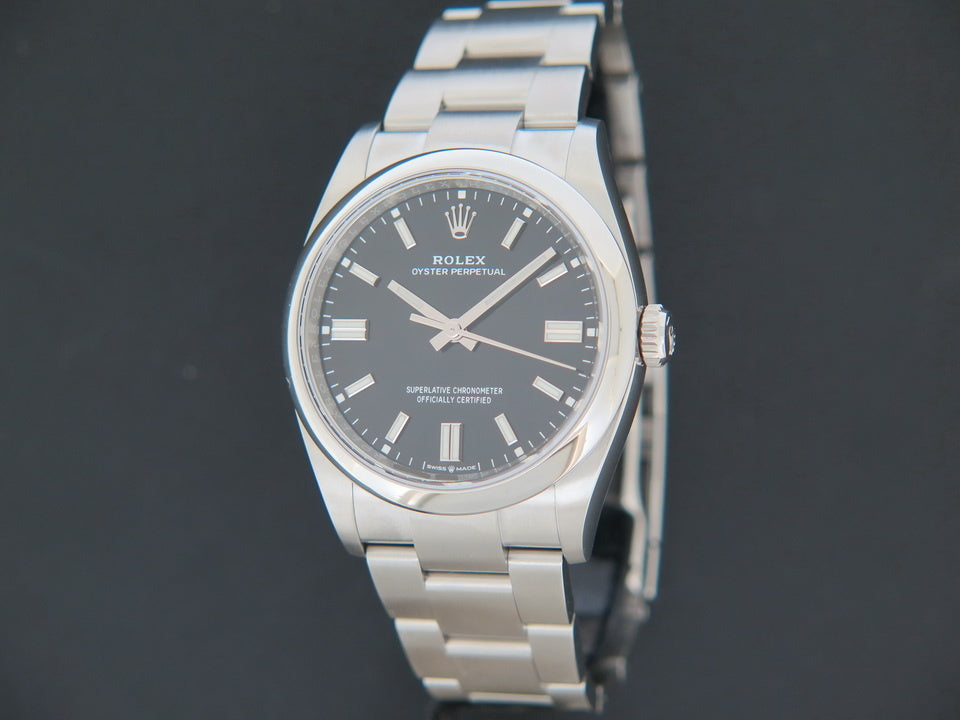 Rolex Oyster Perpetual 36 Black Dial 126000 NEW  (1)