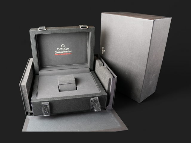 Omega Speedmaster Professional Box Set