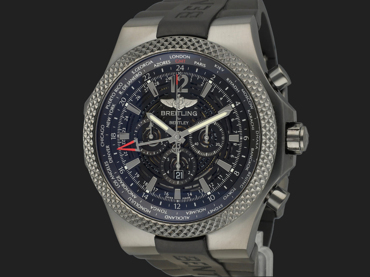 Breitling Bentley GMT Midnight Chronograph Limited Edition M4736225 / BC76 (1)