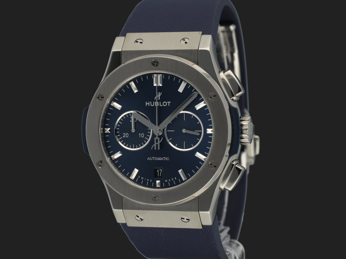 Hublot Classic Fusion Chronograph Blue Dial 541.NX.7170.LR  (1)