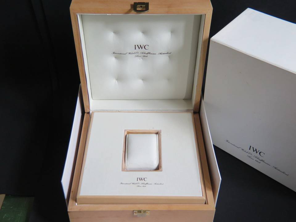 IWC Big Pilot Box (1)
