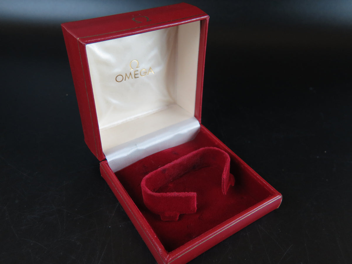 Omega Vintage Box (1)