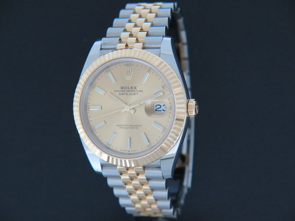 Rolex Datejust 41 Gold/Steel Champagne Dial 126333 (1)