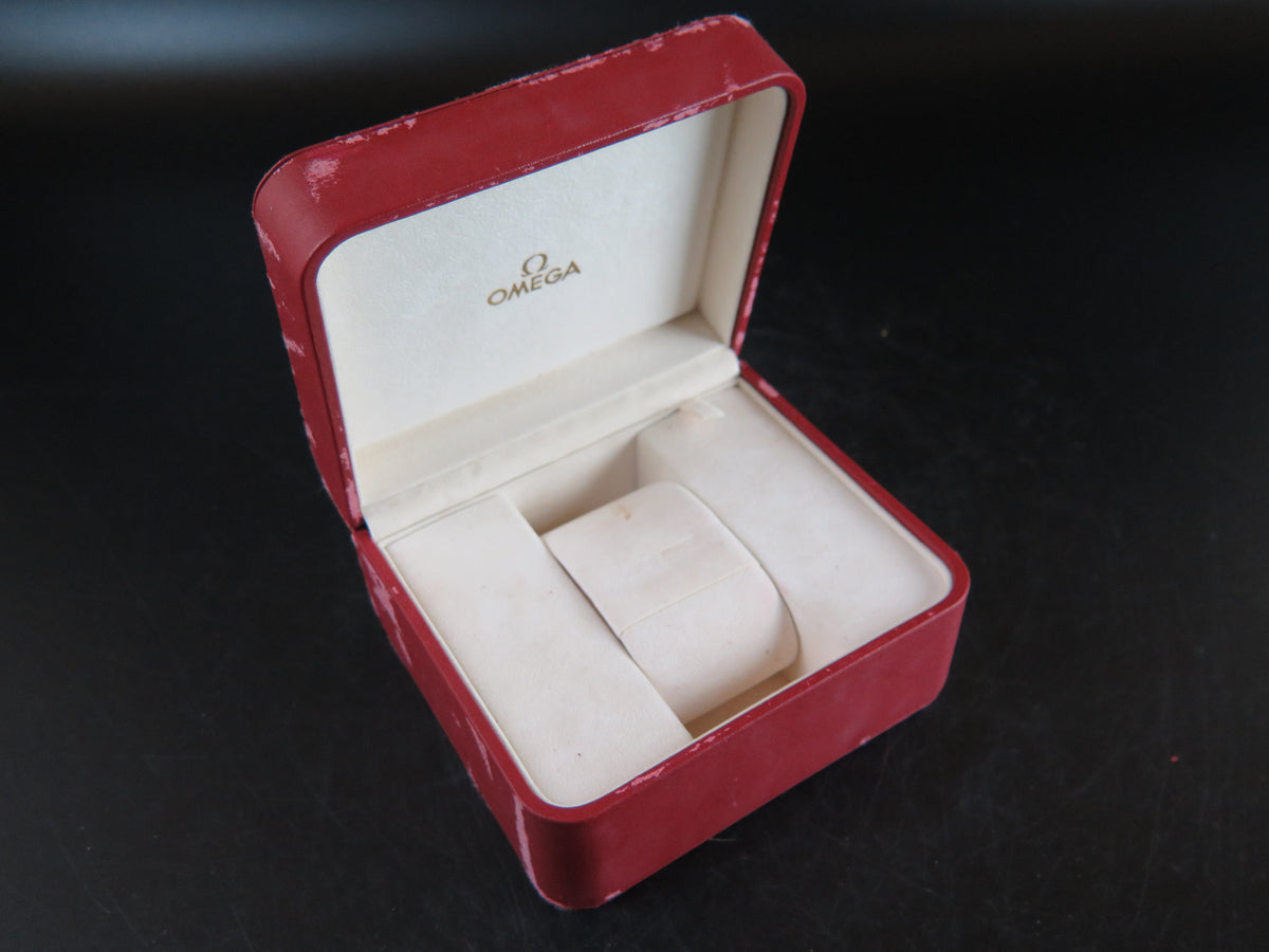 Omega Box (1)