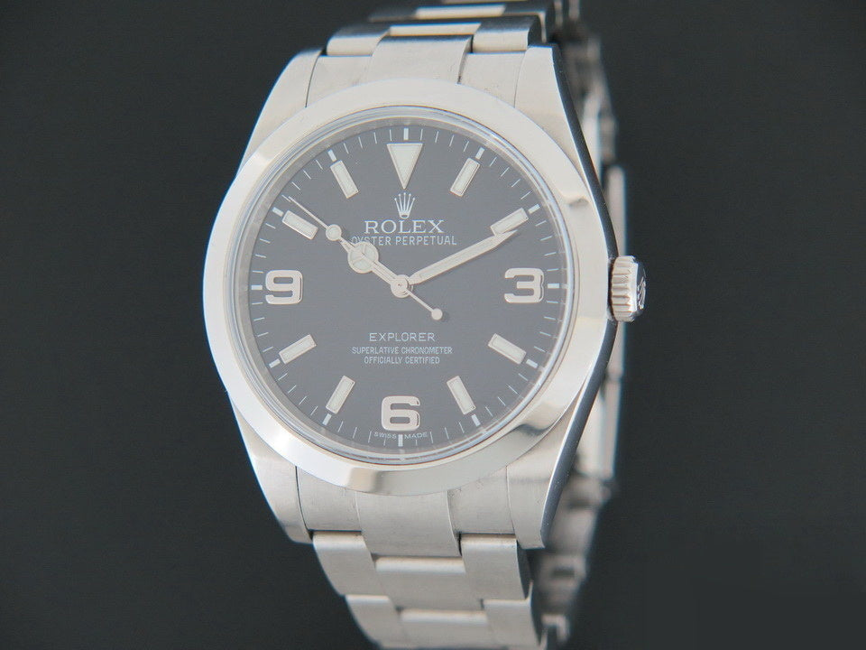 Rolex Explorer 39MM 214270 (1)