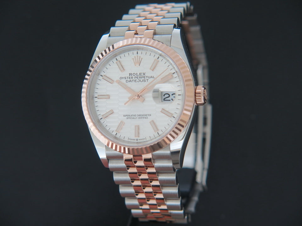 Rolex Datejust Everose/Steel Silver Fluted Dial NEW 126231 (1)
