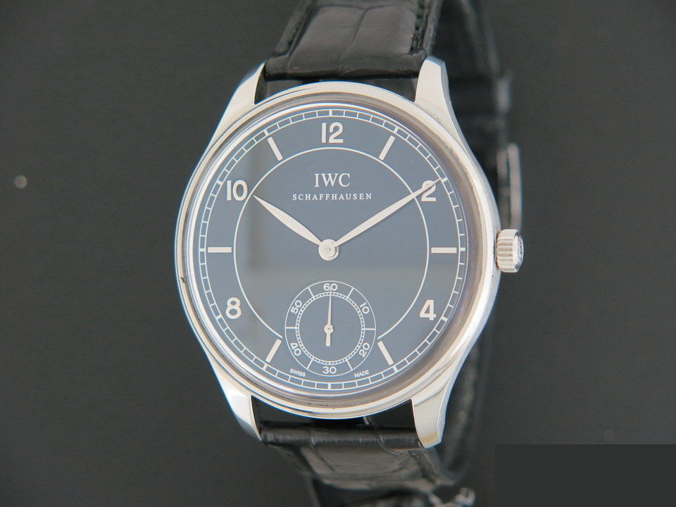 IWC Portugieser Hand-Wound Black Dial IW544501 (1)