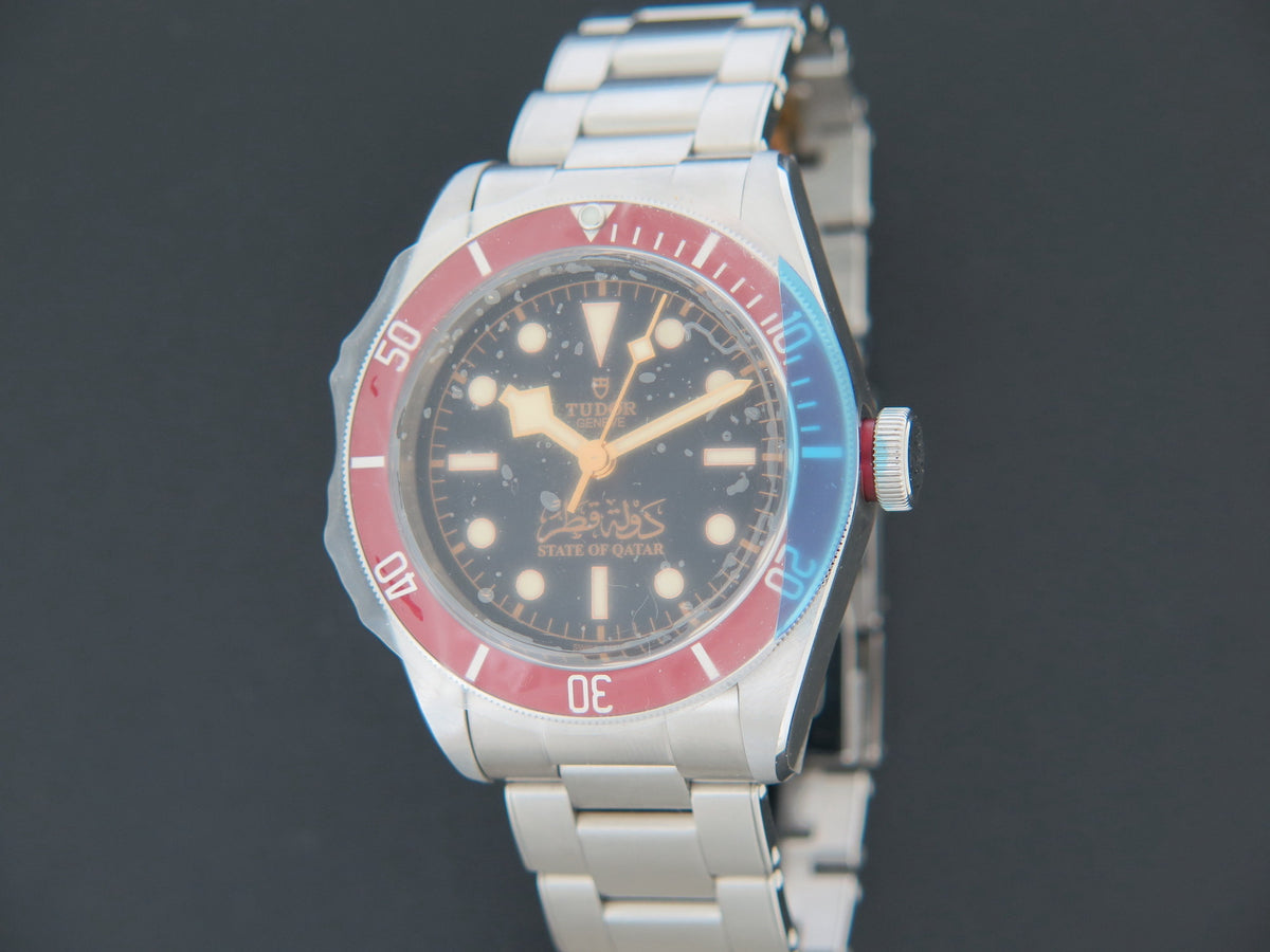 Tudor Heritage Black Bay 'State of Qatar' NEW 79230R (1)