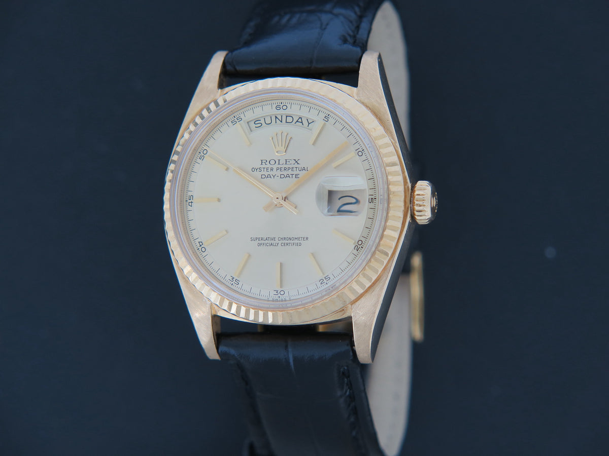 Rolex Day-Date Yellow Gold Champagne Dial 1803 (1)