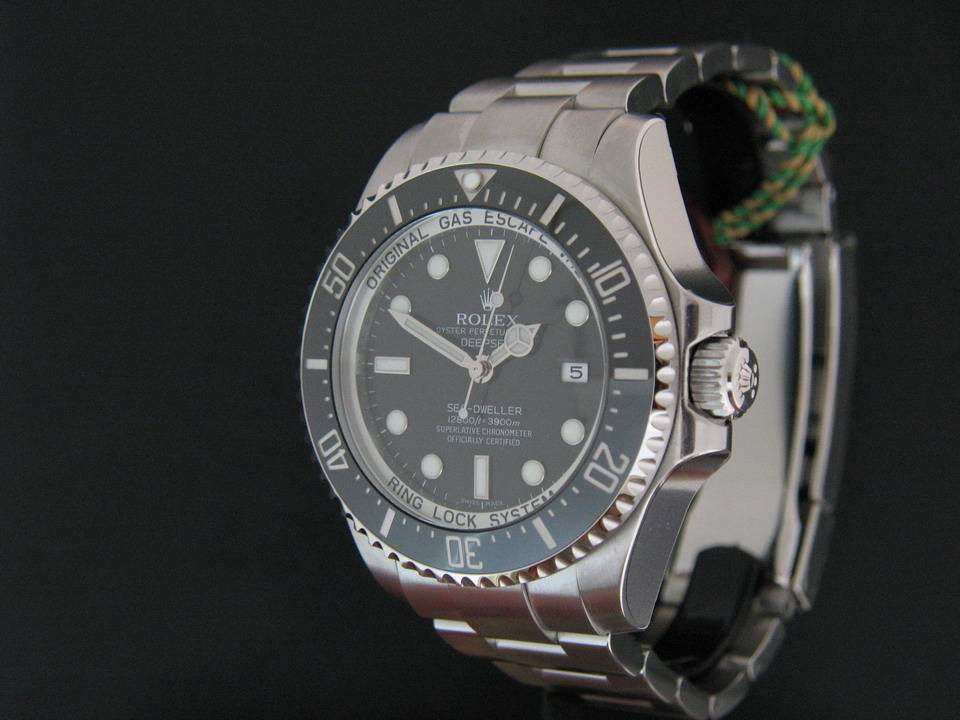 Rolex Oyster Perpetual Deepsea Sea-dweller (1)