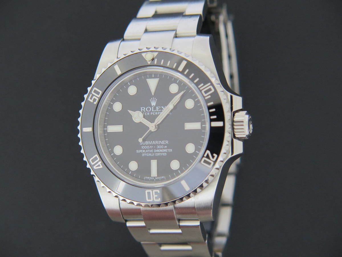 Rolex Submariner No Date 114060 (1)
