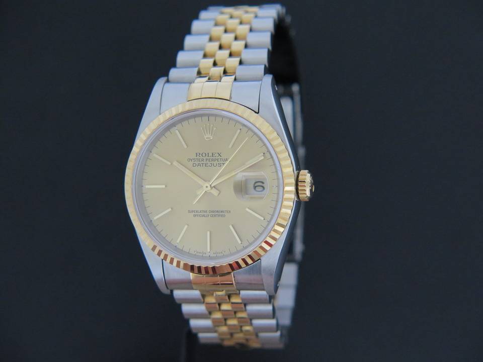 Rolex Oyster Perpetual Datejust (1)