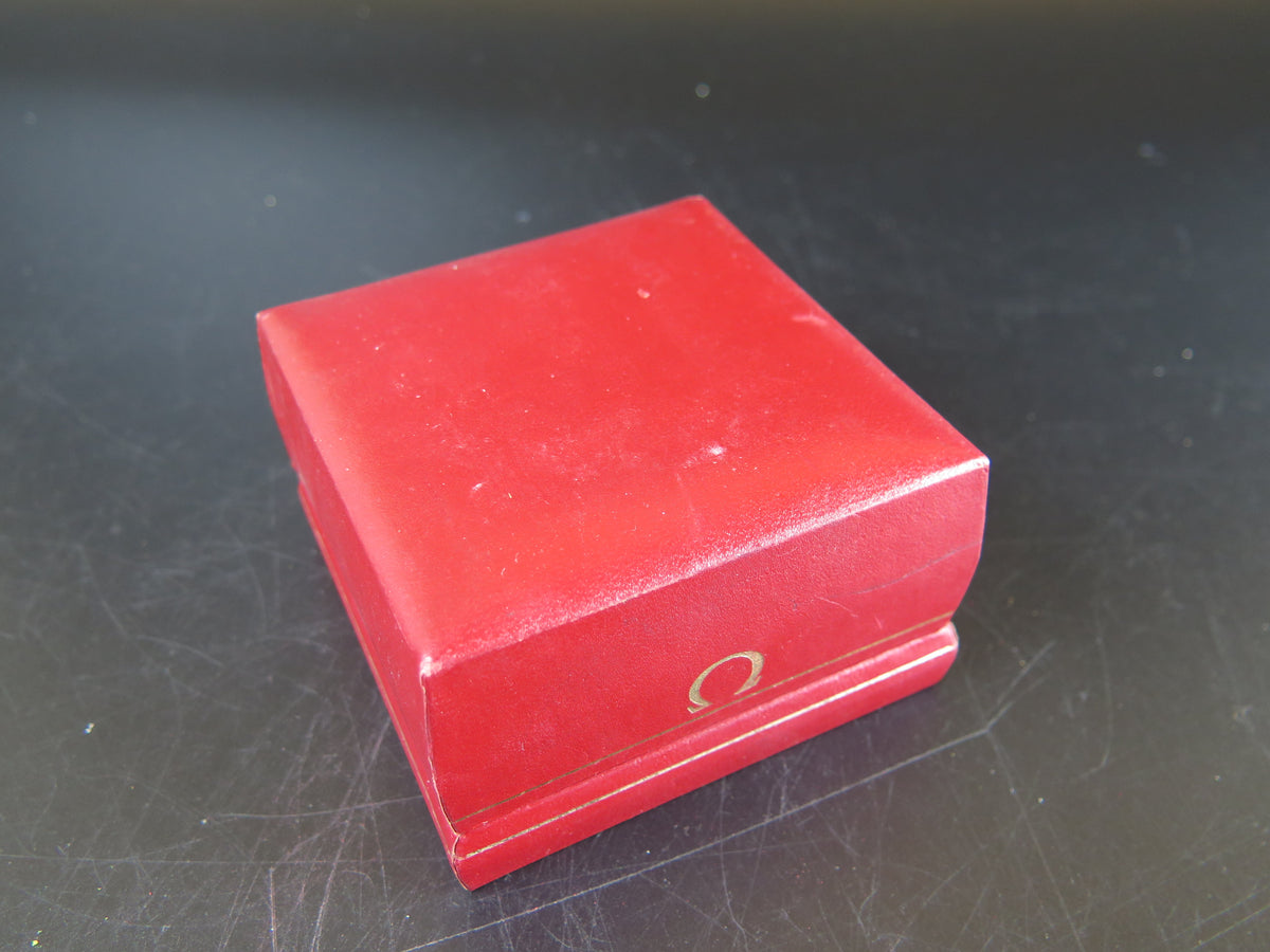 Omega Vintage Box (1)
