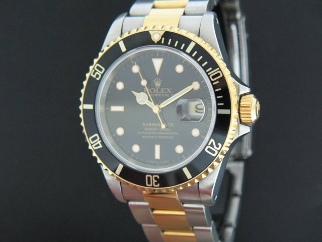 Rolex Oyster Perpetual Submariner Date
