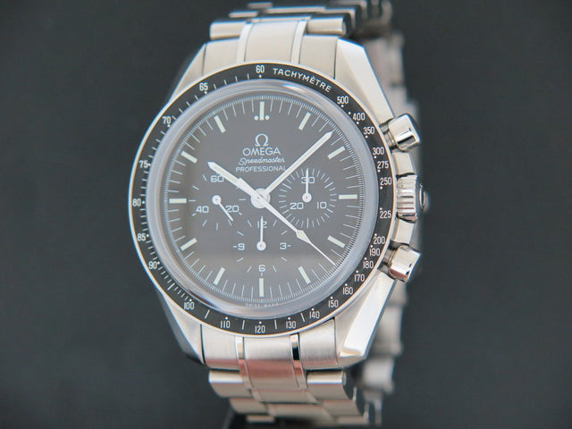 Omega Speedmaster Professional Moonwatch Sapphire