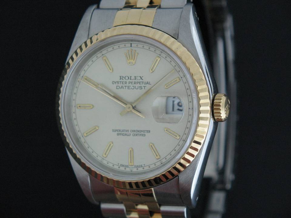 Rolex Oyster Perpetual Datejust (1)