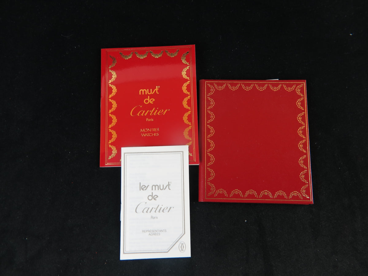 Cartier Card holder with Must de Cartier Booklets (1)