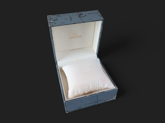 Omega Box