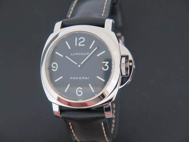 Panerai Luminor Base