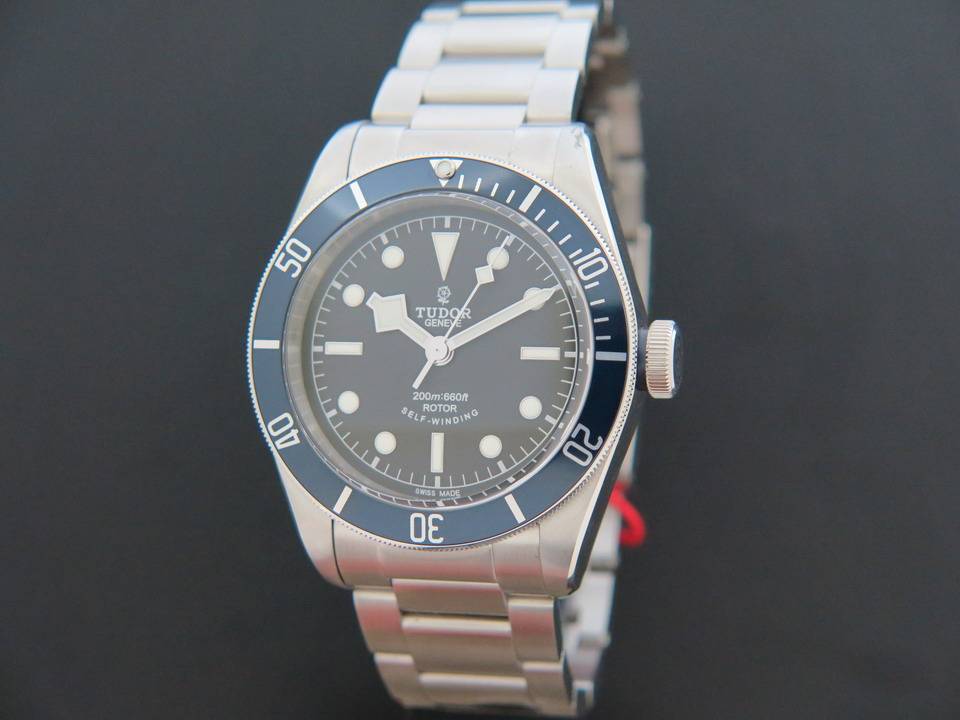 Tudor Heritage Black Bay Blue NEW (1)