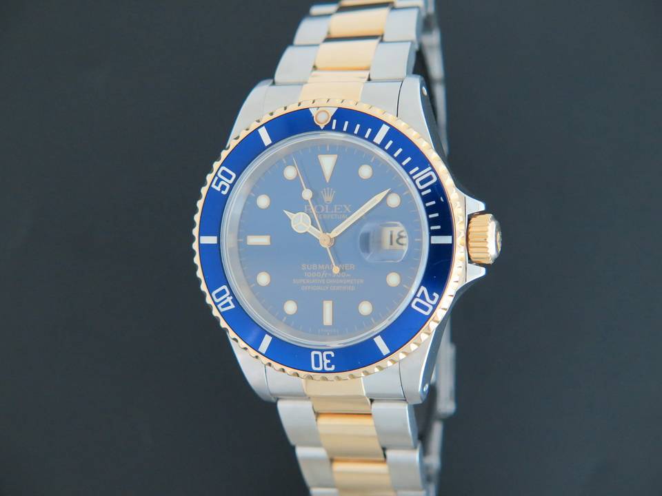 Rolex Submariner Date Gold/Steel 16613 (1)