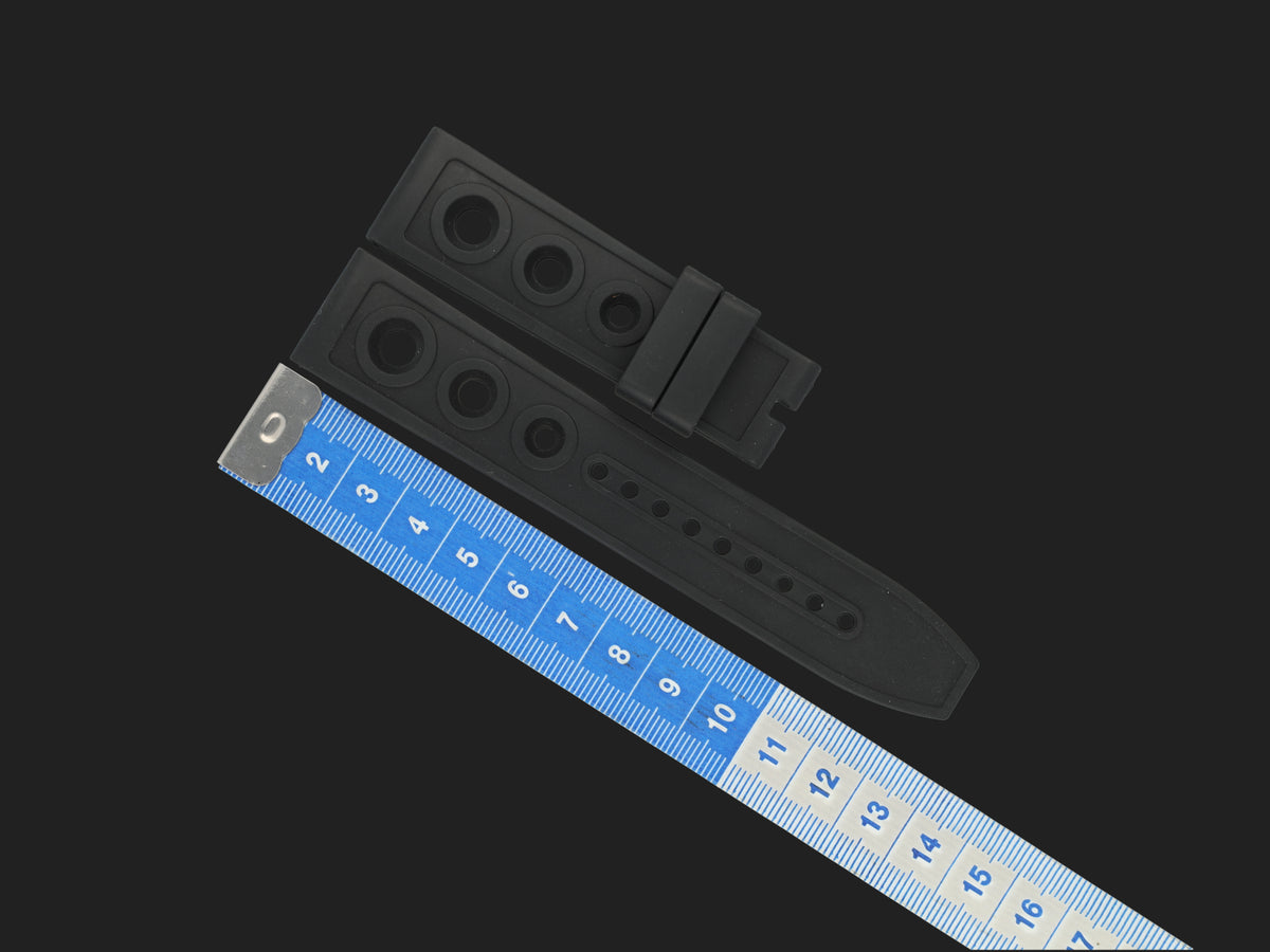 Breitling Black Rubber Strap 22-20 MM NEW (1)