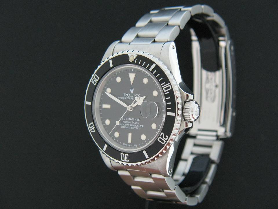 Rolex Oyster Perpetual Submariner  (1)
